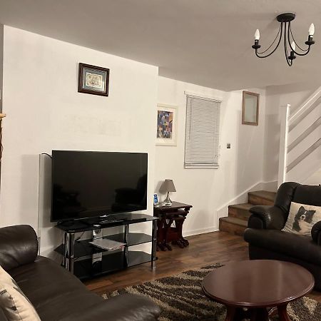 Spacious 2 Bedroom House Shotton  Eksteriør billede