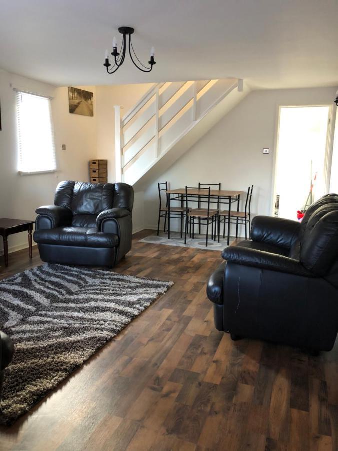 Spacious 2 Bedroom House Shotton  Eksteriør billede